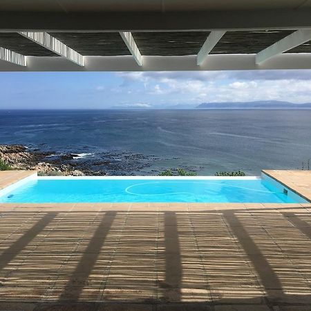 La Petite Baleine Oceanfront Luxury Villa De Kelders Exterior photo